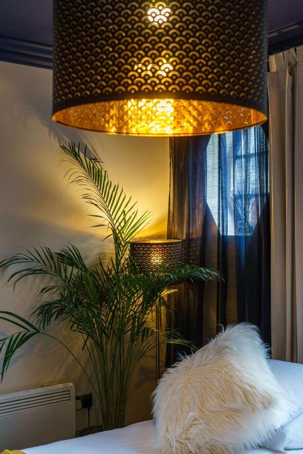 Blackburne Arms ,24 Catharine Street Hotel Ліверпуль Екстер'єр фото