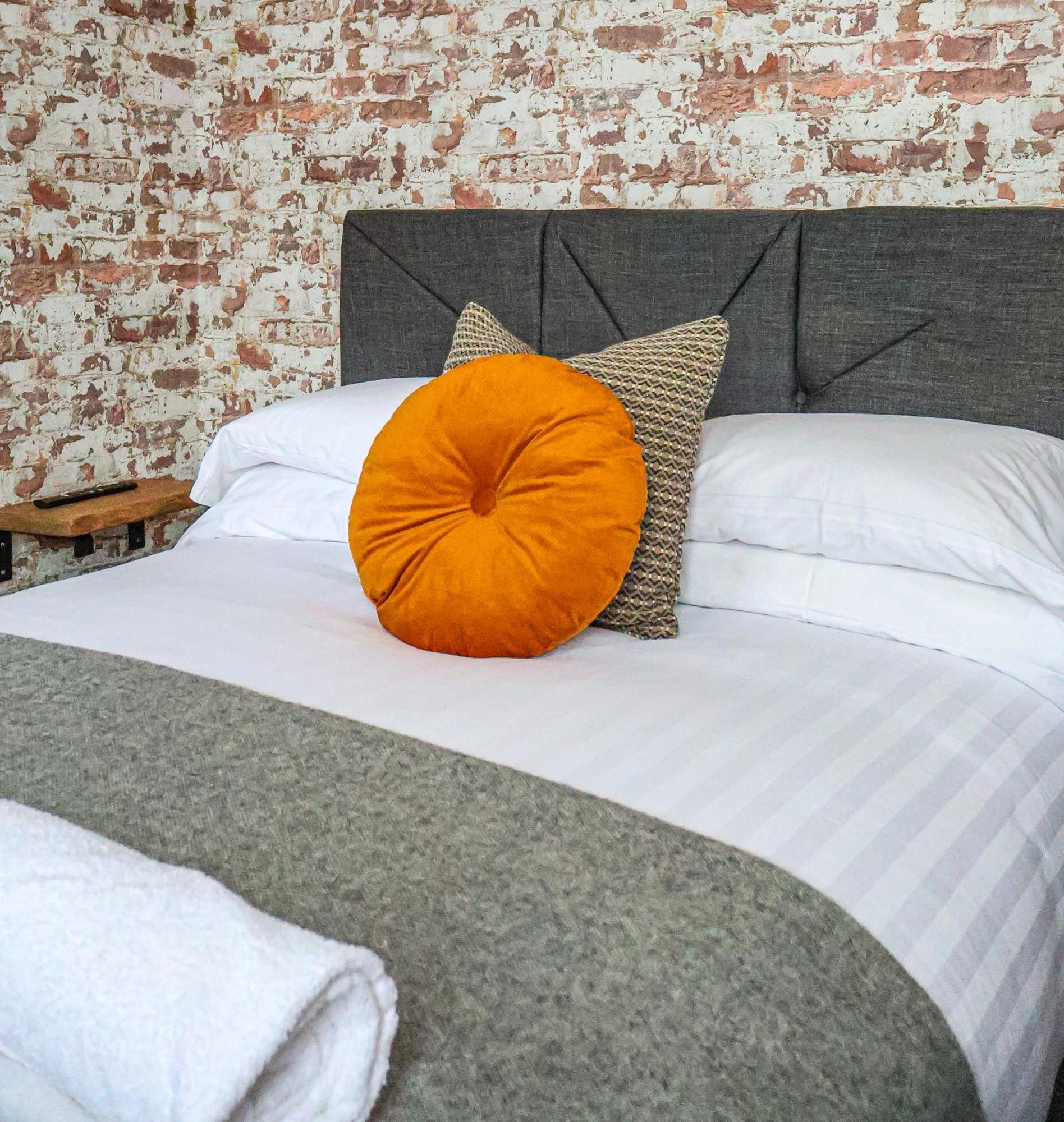 Blackburne Arms ,24 Catharine Street Hotel Ліверпуль Екстер'єр фото